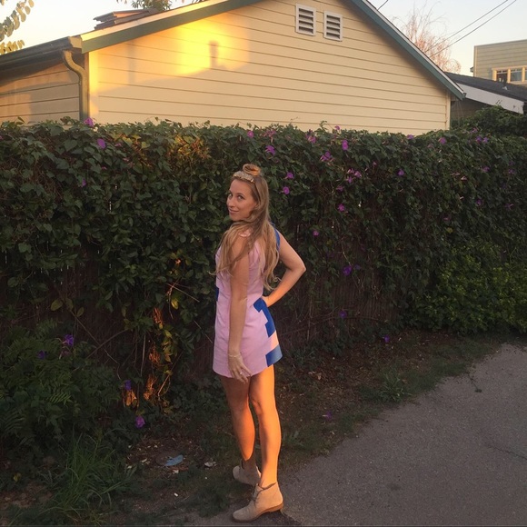 Meet your Posher, Molly - Picture 6 of 8